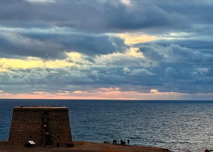 Casa Patrizia A Modern Ocean View Surf & Beaches Walk In Elcotillo 公寓 Cotillo