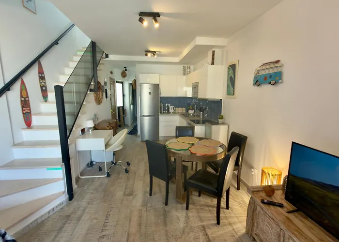 Casa Patrizia A Modern Ocean View Surf & Beaches Walk In Elcotillo דירה Cotillo