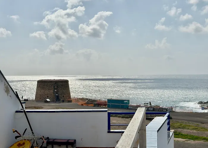 Casa Patrizia A Modern Ocean View Surf & Beaches Walk In Elcotillo *