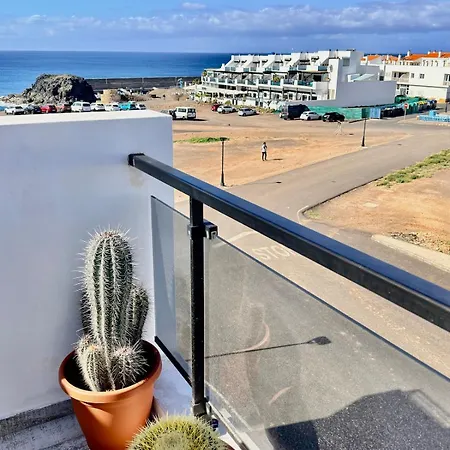 Casa Patrizia A Modern Ocean View Surf & Beaches Walk In Elcotillo * El Cotillo (Fuerteventura)
