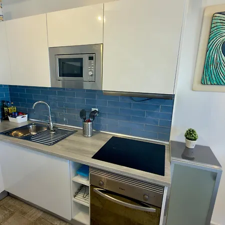 Casa Patrizia A Modern Ocean View Surf & Beaches Walk In Elcotillo Apartment