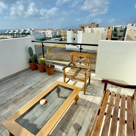 Casa Patrizia A Modern Ocean View Surf & Beaches Walk In Elcotillo * El Cotillo (Fuerteventura)