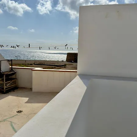 Apartment Casa Patrizia A Modern Ocean View Surf & Beaches Walk In Elcotillo *