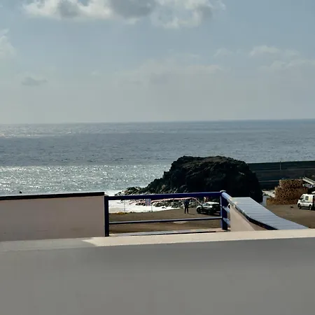 Casa Patrizia A Modern Ocean View Surf & Beaches Walk In Elcotillo