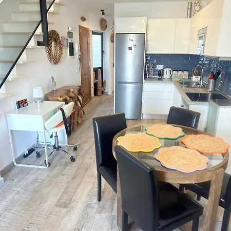 Casa Patrizia A Modern Ocean View Surf & Beaches Walk In Elcotillo Apartment *
