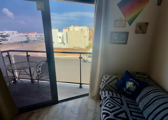 Casa Patrizia A Modern Ocean View Surf & Beaches Walk In Elcotillo * El Cotillo (Fuerteventura)
