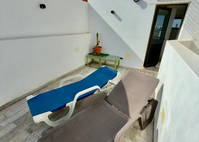 Apartment Casa Patrizia A Modern Ocean View Surf & Beaches Walk In Elcotillo